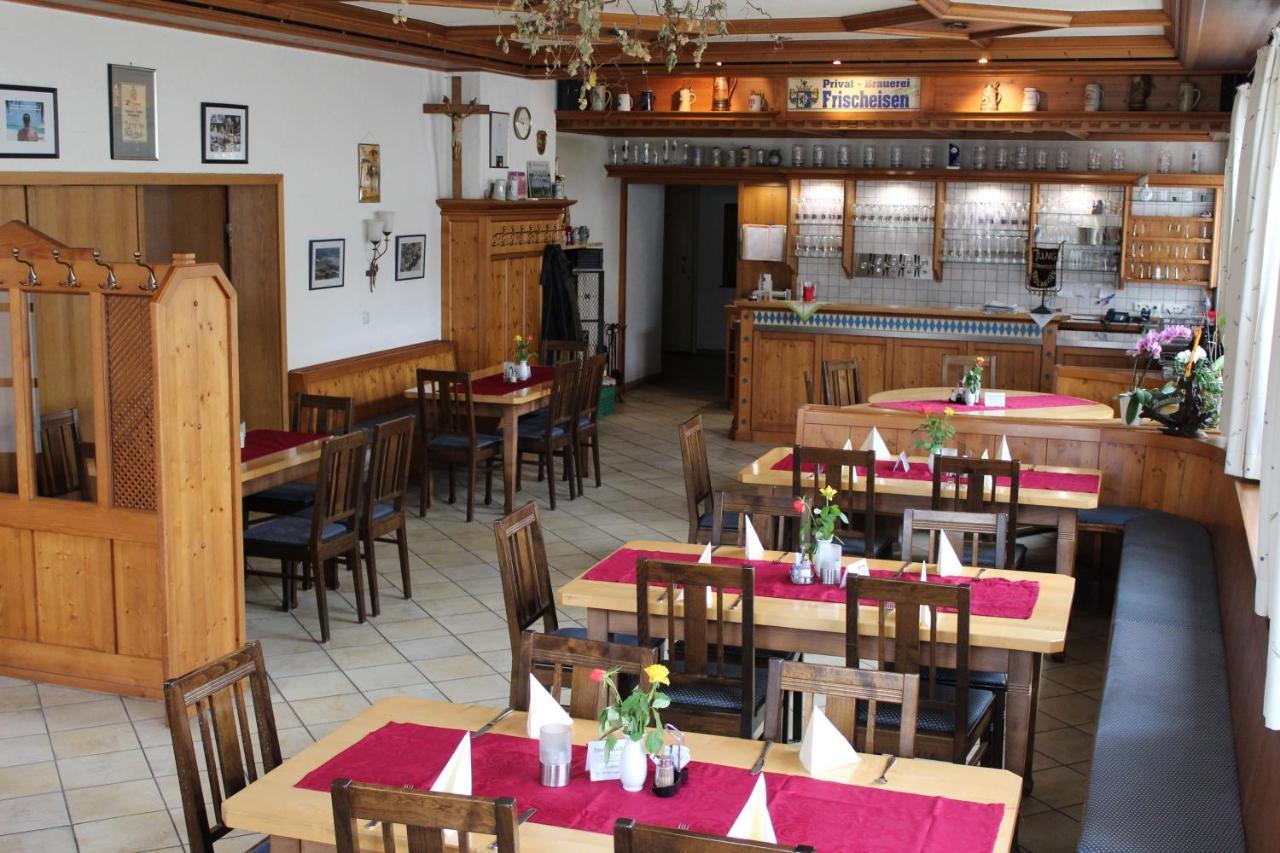 Brauerei Und Gasthof Frischeisen Kelheim Exteriér fotografie