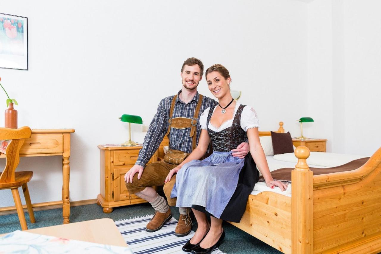 Brauerei Und Gasthof Frischeisen Kelheim Exteriér fotografie